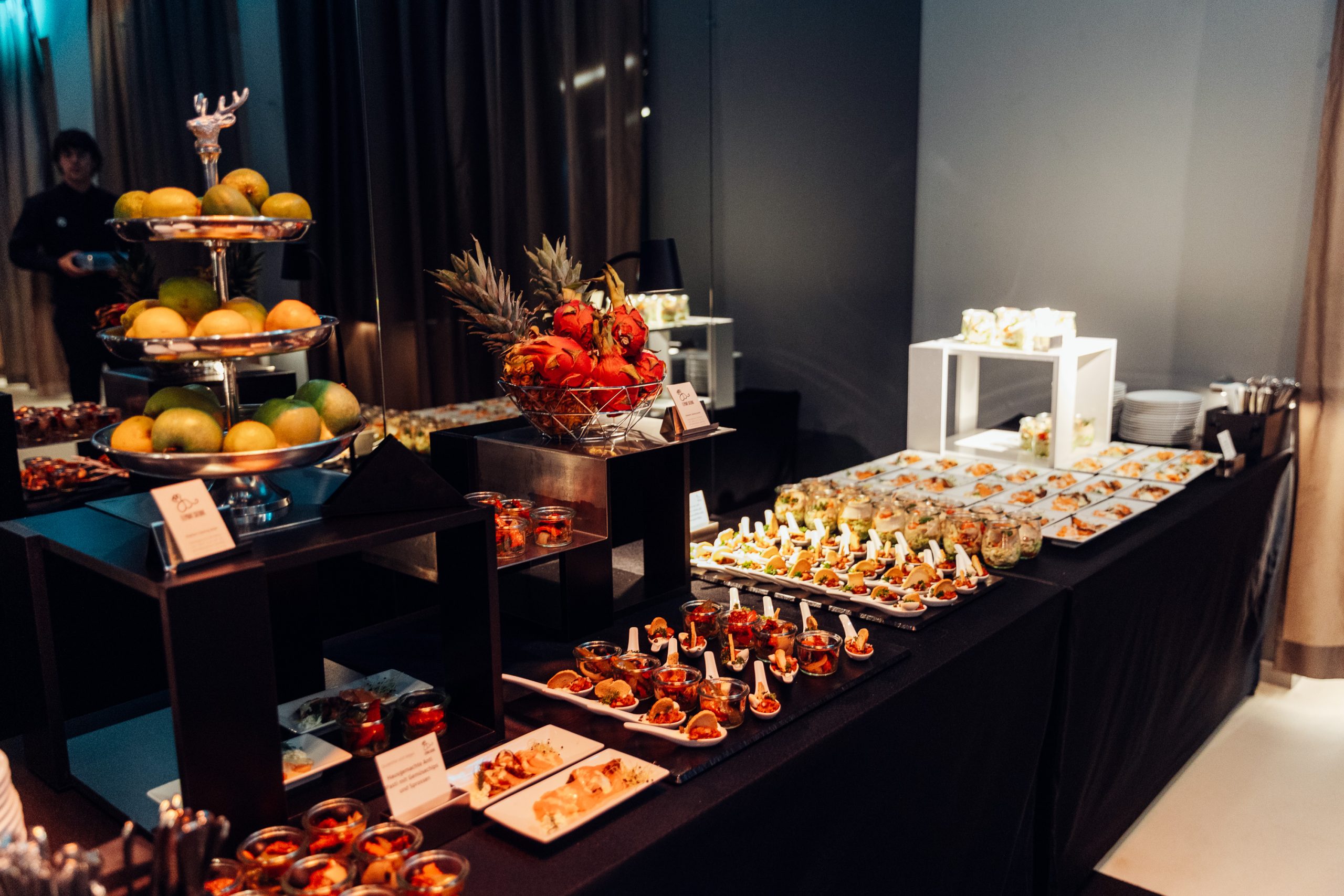 c_nickrainerphoto_Palais-Wertheim-Catering_21052025-021-3-1024x683