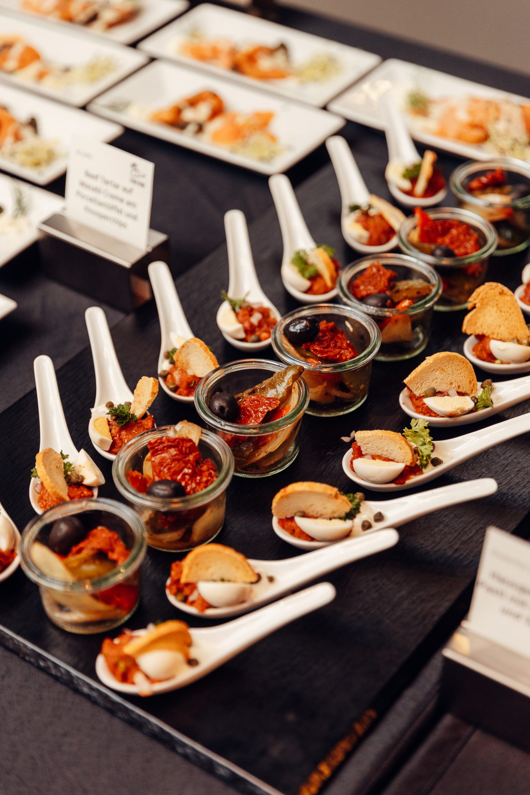 c_nickrainerphoto_Palais-Wertheim-Catering_21052025-056-3-683x1024