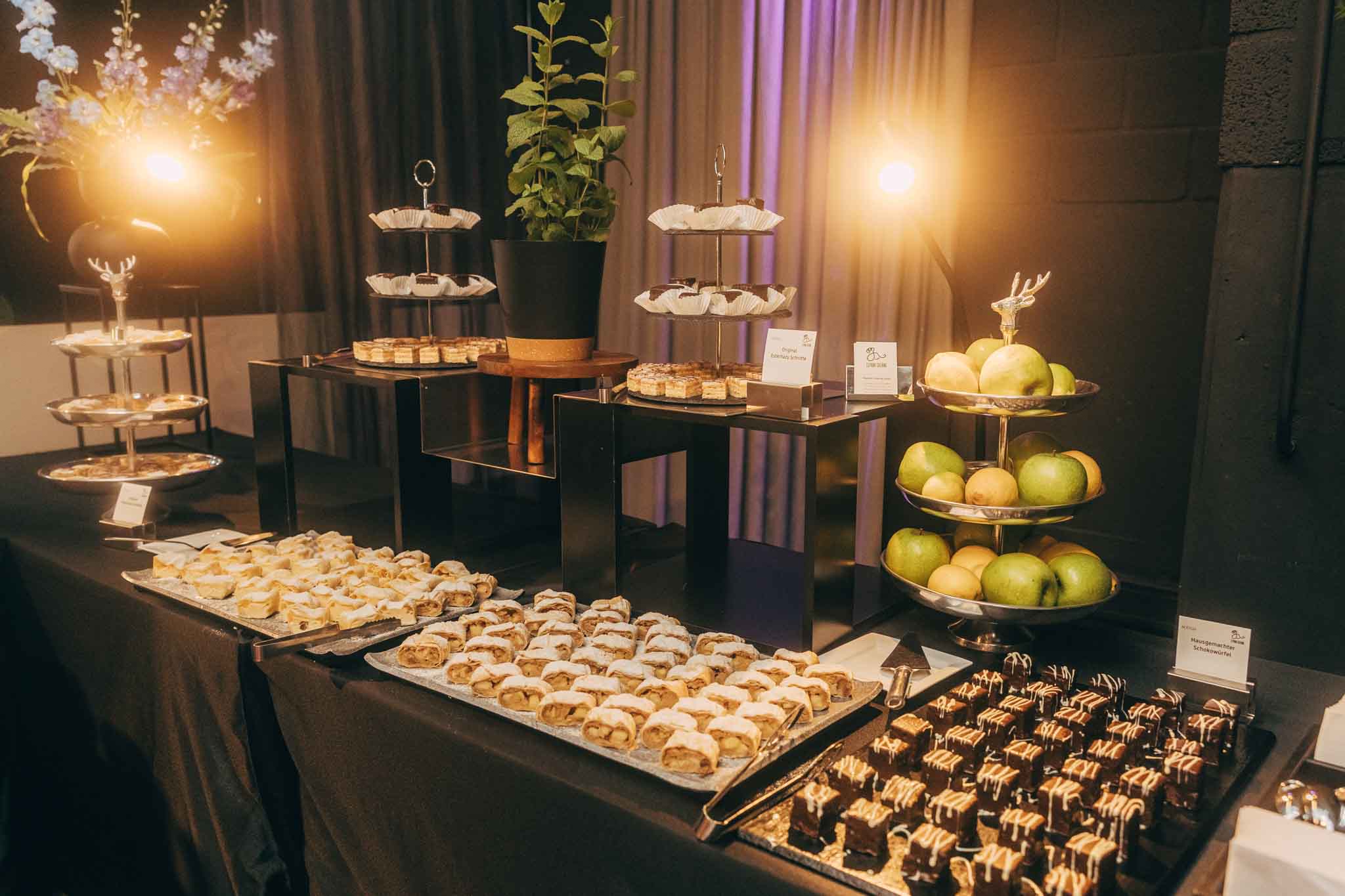 2025-06-07-PalaisBerg_ElephantCatering-0011-1024x683